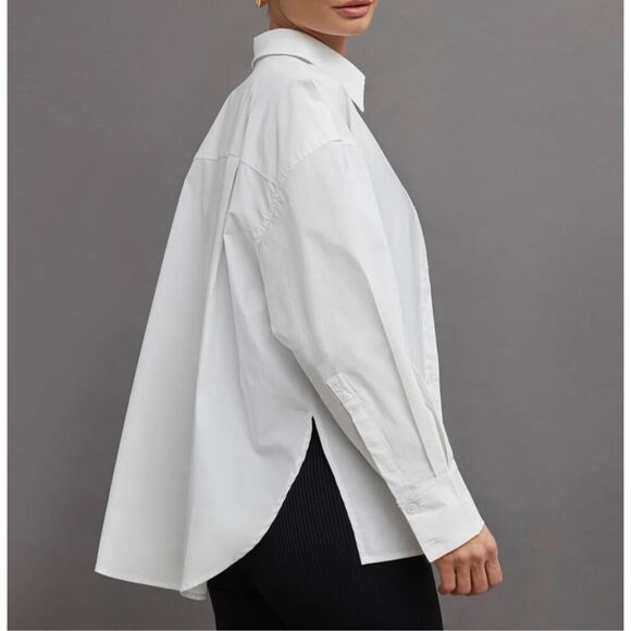 Carbon38 White Oversized Tunic Top Button Down Sz Medium NWT - Picture 2 of 6